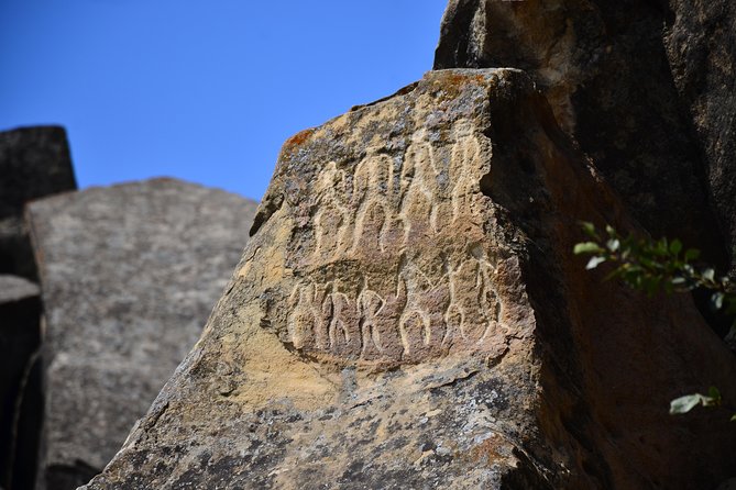 Full-Day Gobustan and Absheron Tour - Bibi-Heybat Mosque, a short but meaningful opening stop