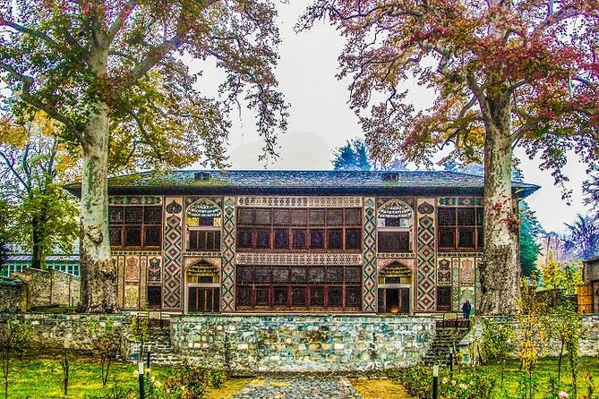 Gabala-Sheki Tour 2 Days, 1 Night (All Inclusive) - Overnight comfort and the road to Sheki