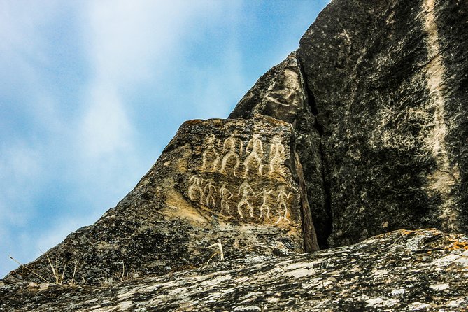 Gobustan and Mud volcanoe GROUP TOUR - Who will enjoy this half-day trip?