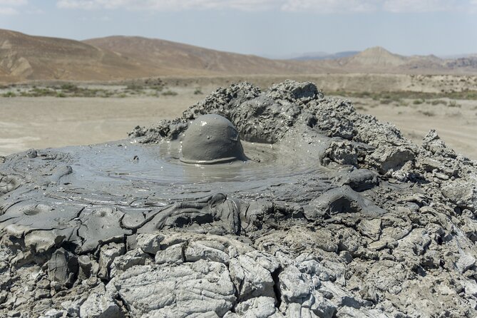 Gobustan & Mud, Fire Temple, Burning Mountain (Group & Private) - Bibi-Heybat Mosque: a brief but meaningful stop