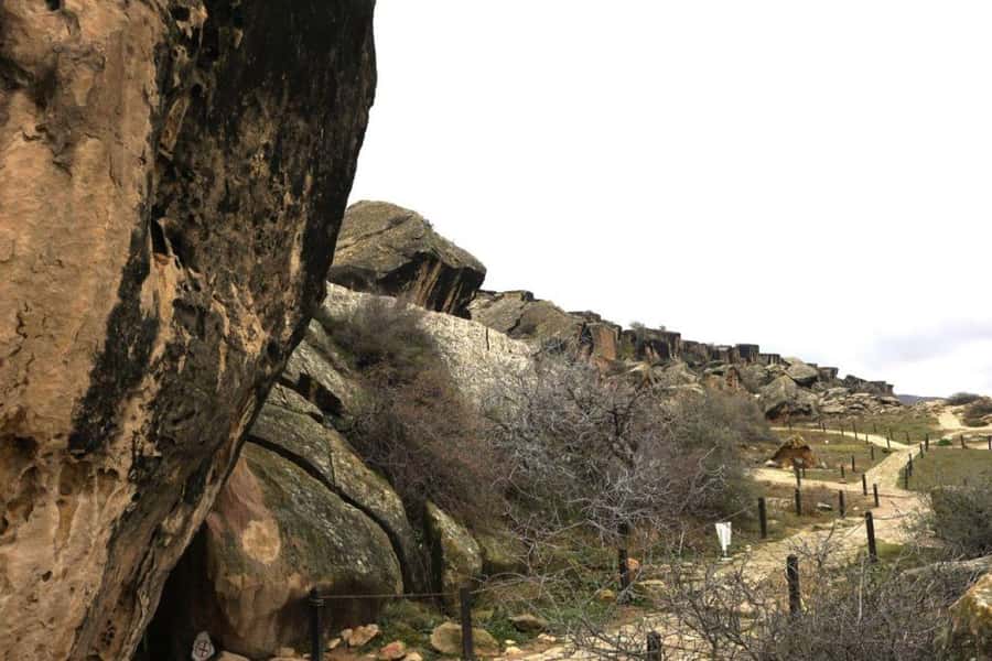 Gobustan, Mud Volcanoes, Fire Temple and Fire Mountain Tour - Who will get the most from this outing?