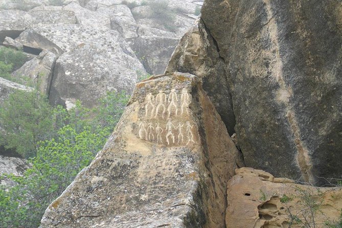 Gobustan & Mud Volcanoes Half Day Adventure - Gobustan Rock Art and 40,000 years of human stories