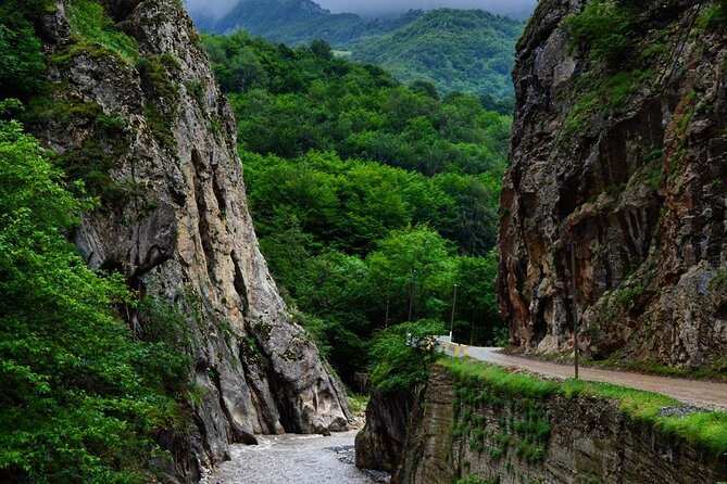 Guba & Khinalig & Candy Mountains (Private or Group) - Red Village and Azerbaijan’s mountain Jewish community