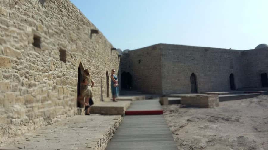 Half Day Ateshgah Fire Temple and Yanardag Private Tour - Starting in central Baku at 10:00 AM