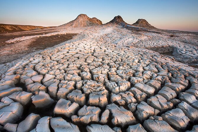 Half-Day Tour to Gobustan and Mud Volcanoes - How the five-hour timing works