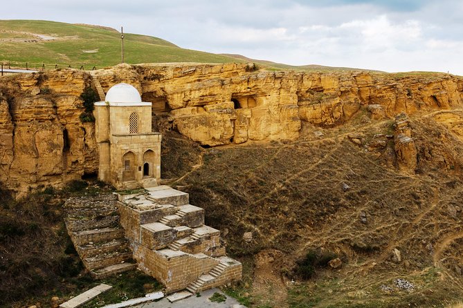 Independent multi-day Azerbaijan Tour - What this two-day Azerbaijan route is really offering