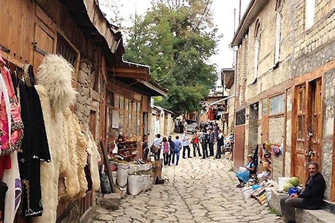 Independent tour to Shamakhi & Lahij - Who should book this outing?