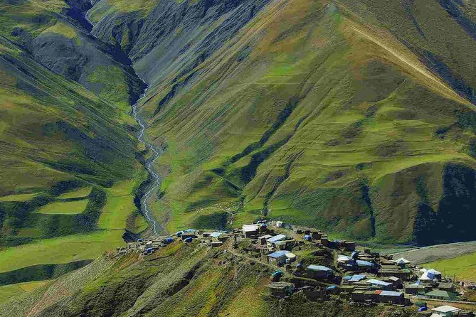 Khinalig - Gleykhudat 1 day hiking tour - Leaving Baku for Guba