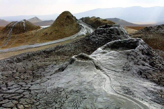 Mud Volcanoes & Gobustan tour (Group & Private) - Leaving Baku through its landmark sights