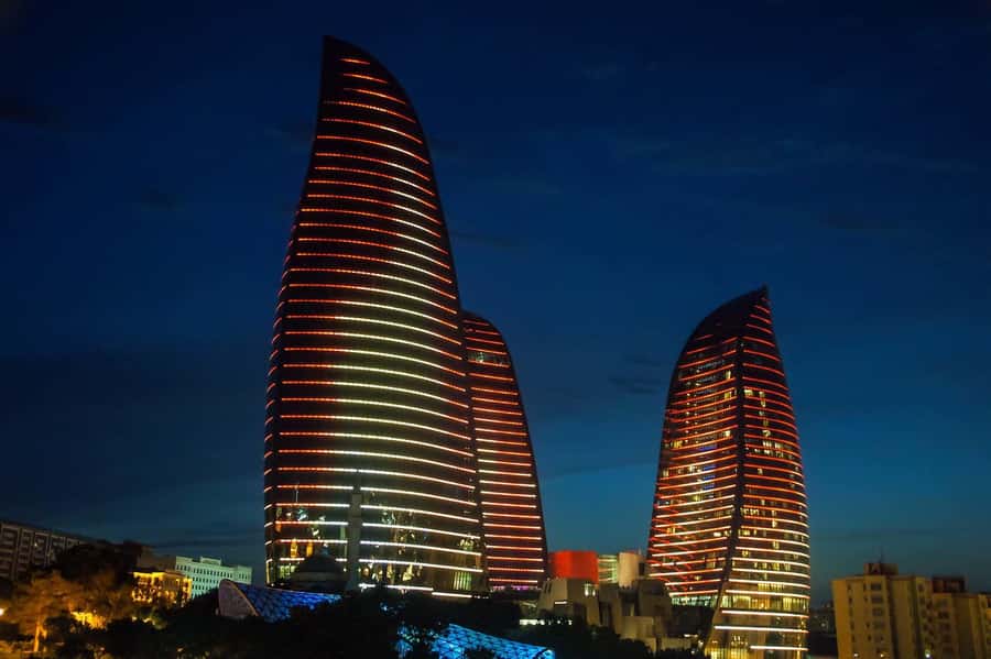 Night Lights of Baku: Guided Tour - Why This $8 Evening Tour Makes Sense