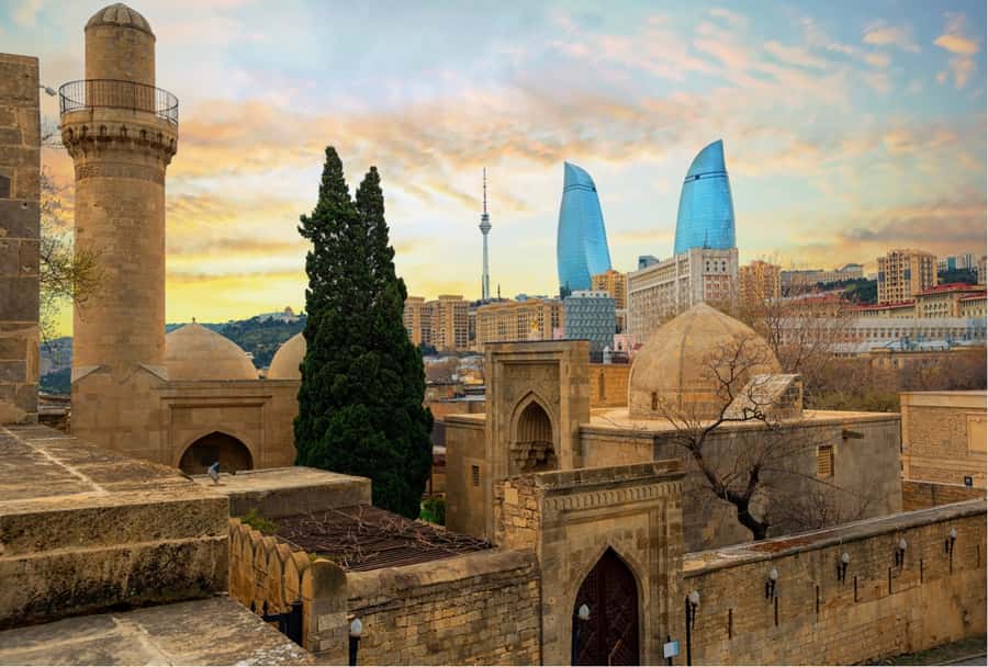 Old and Modern Baku City Tour - Timing, comfort, and practical limits