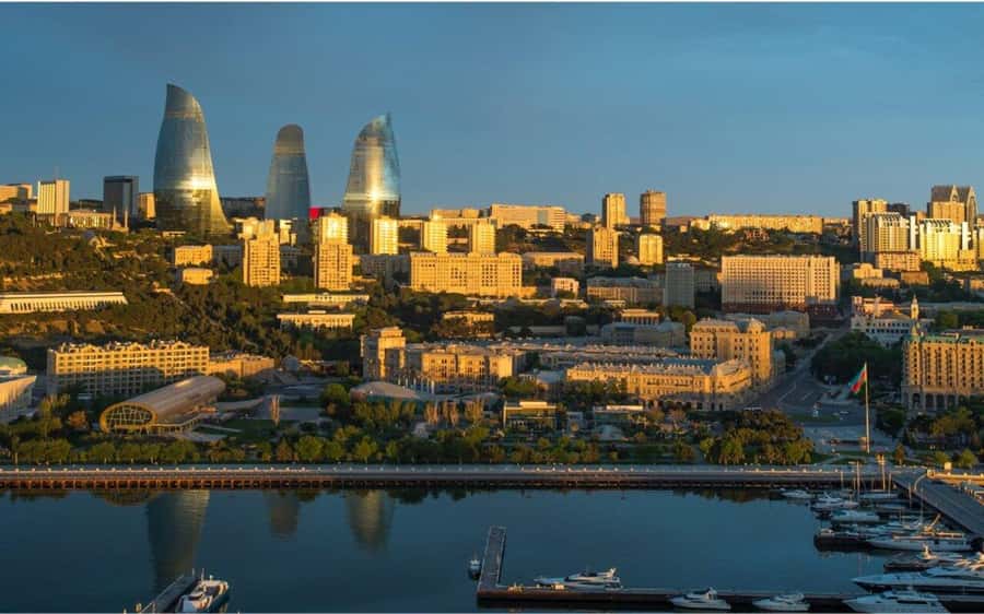 Private Baku City - Baku Boulevard and the Modern Seafront
