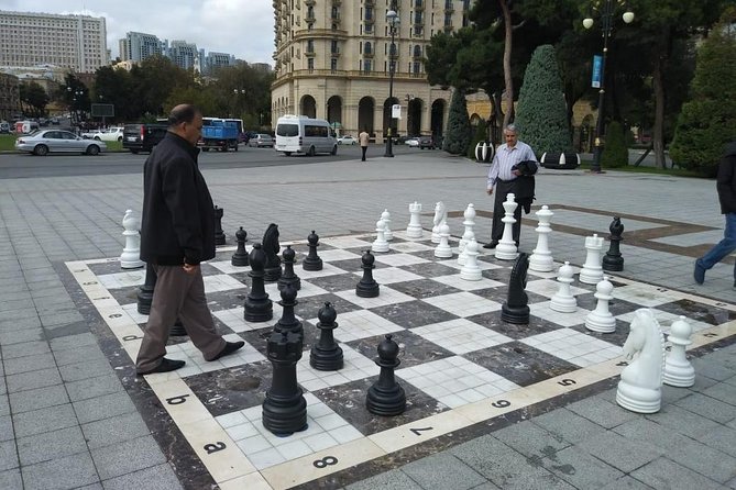 Private Baku City Tour - Little Venice brings a lighter waterfront pause