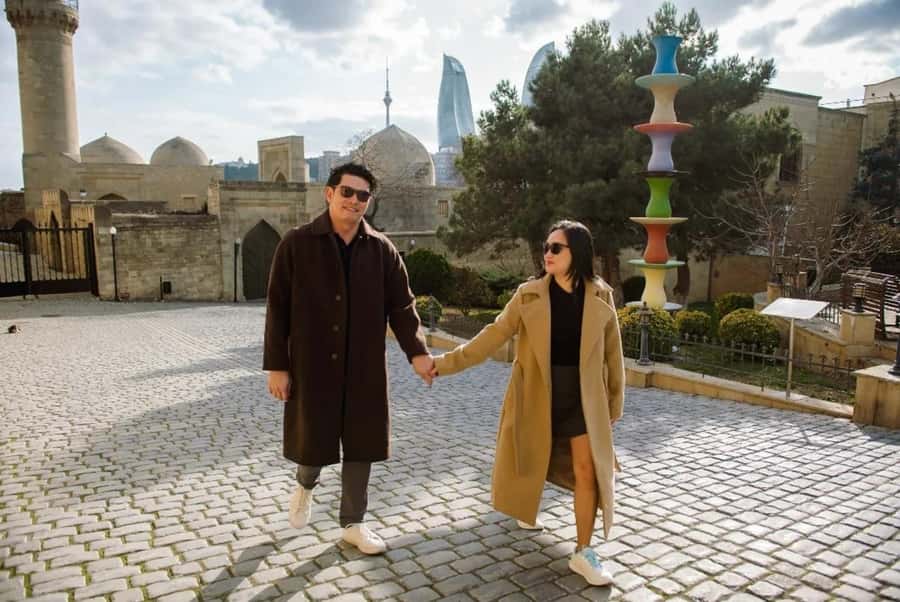 Private Baku Old City Photoshoot - Old City Baku for variety and atmosphere