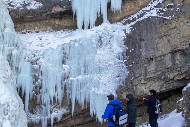 Private Hike through Magic Valley to Laza waterfalls - Laza offers a quiet high-mountain finish