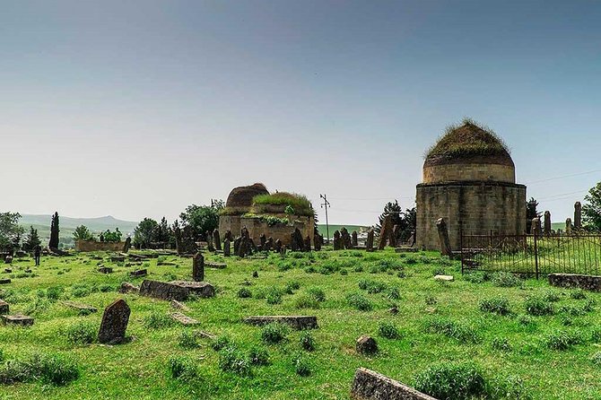 Private Shamakhi - Lahij tour - Juma Mosque, Shamakhi’s rebuilt place of worship