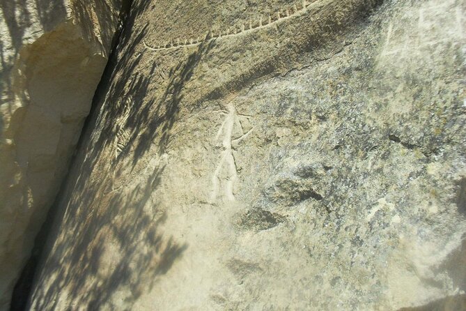 Private Tour to Gobustan National Park - Highland Park and Baku’s broad city views