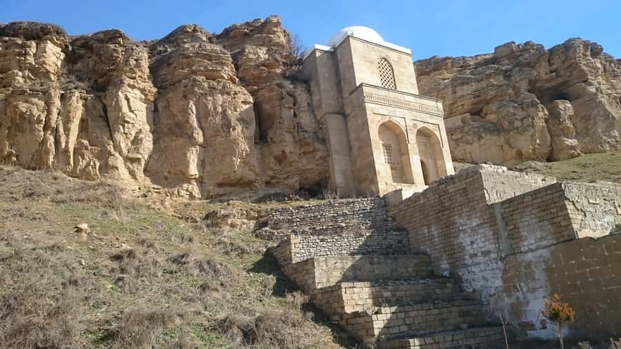 Private Tour to Shemakhi & Lahij From Baku - Shamakhi’s Juma Mosque and royal burial sites