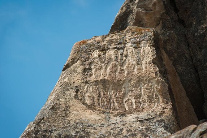 Qobustan and Mud Vulcano Tour - price for 3 people - Key points to know before booking