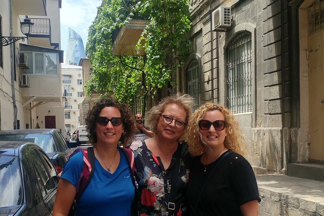 The Best Baku City Tour - Mosques and the changing face of Old City