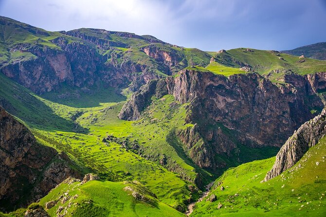 Tour to the North part of Azerbaijan Forests and Mountatin Quba - Quba and Red Town across the Kudyal River